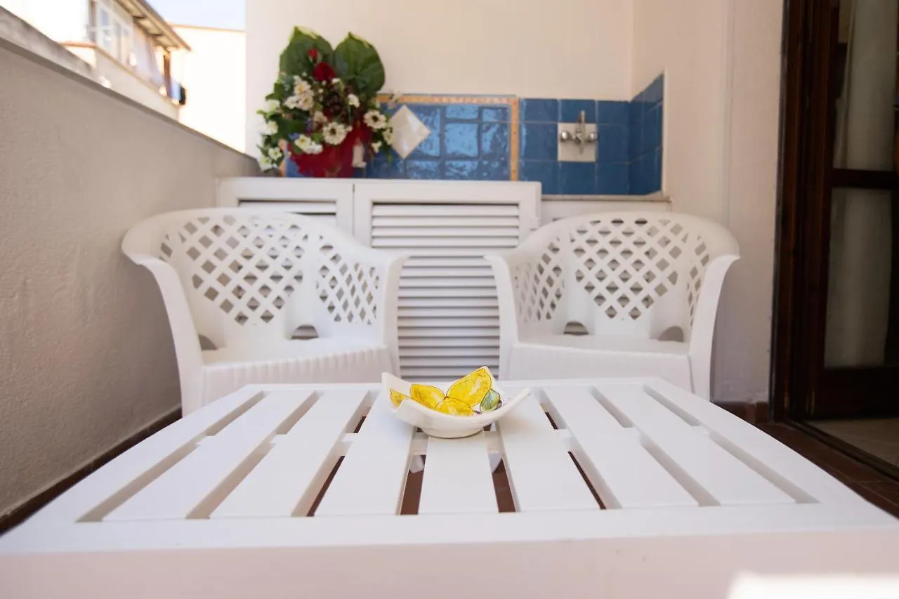 La Casa Di Nana' Locazione Turistica Lägenhet Palermo