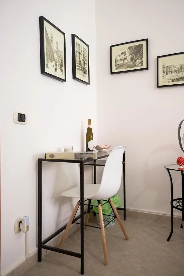 La Casa Di Nana' Locazione Turistica Lägenhet Palermo